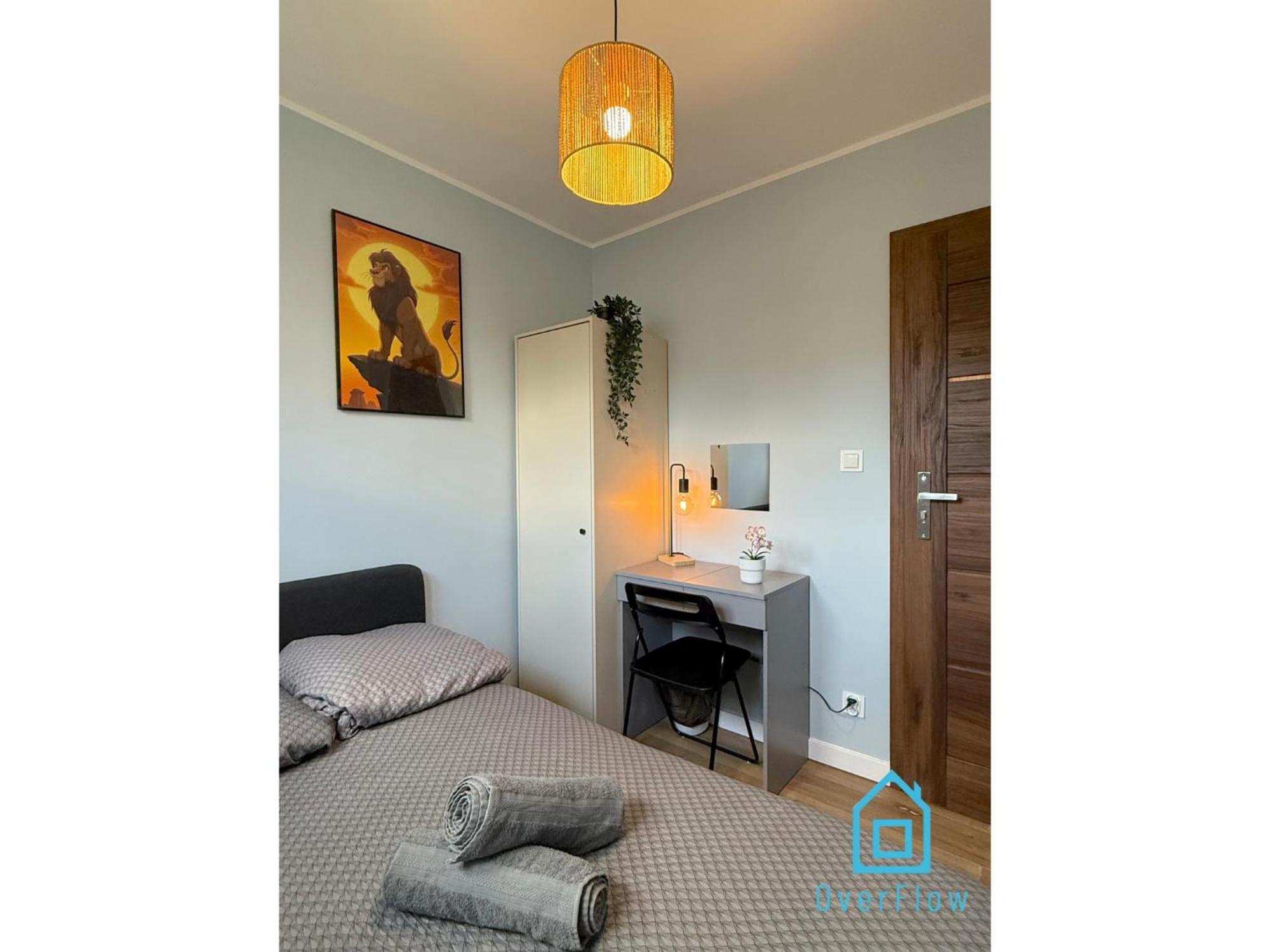 Проживання в сім'ї Lion King 10 Min To Old Town Gdansk,pkp & Shopping Mall Гданськ